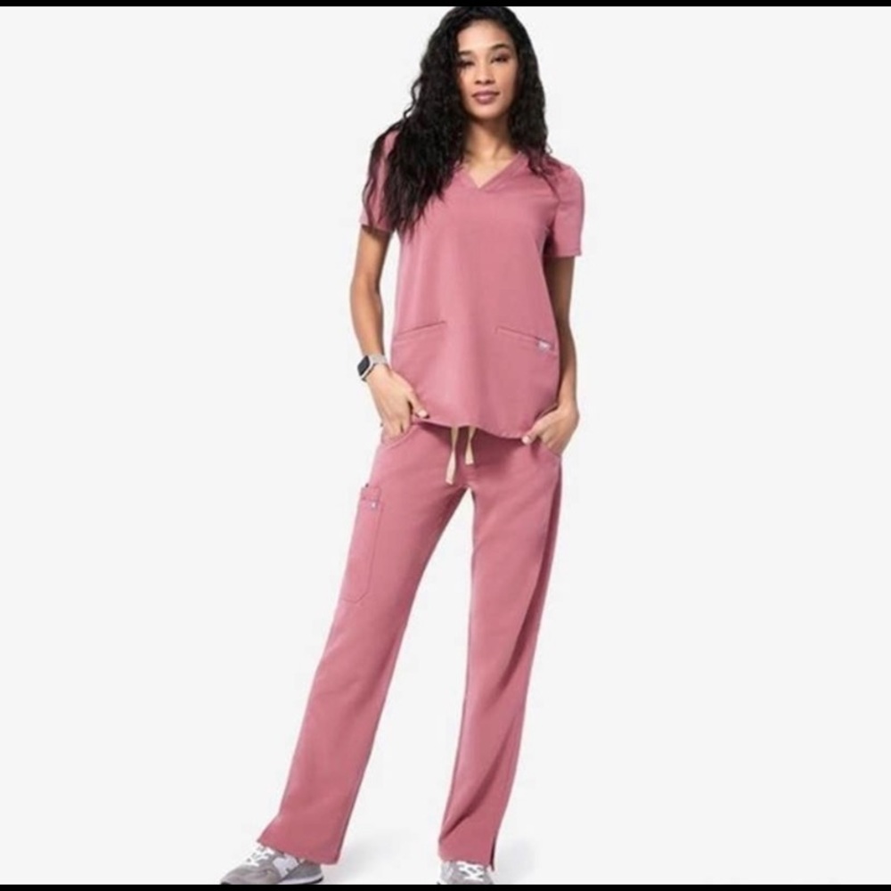 Figs Mauve Kade Cargo Scrub Pants Womens XSmall